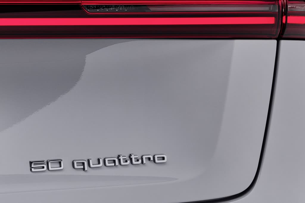 audi_etron_50_quattro_3