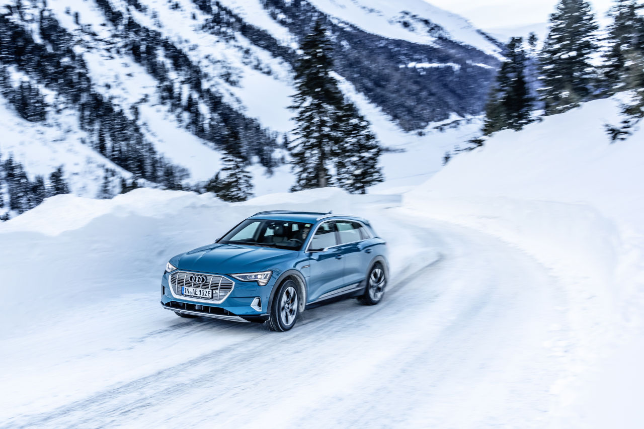 La tracción quattro de la gama Audi e-tron establece nuevos estándares