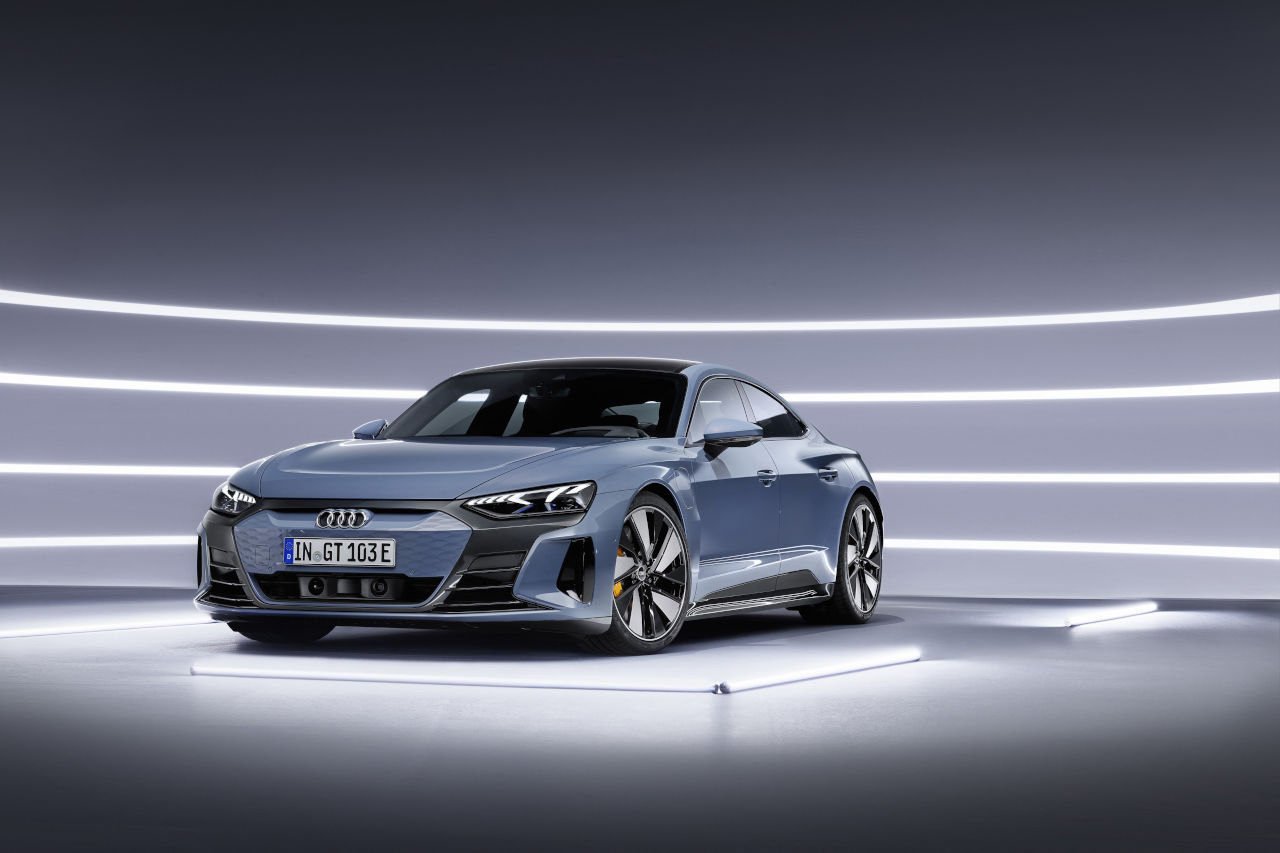Eléctrico, deportivo y avanzado: el Audi e-tron GT no se parece a nada que hayas visto