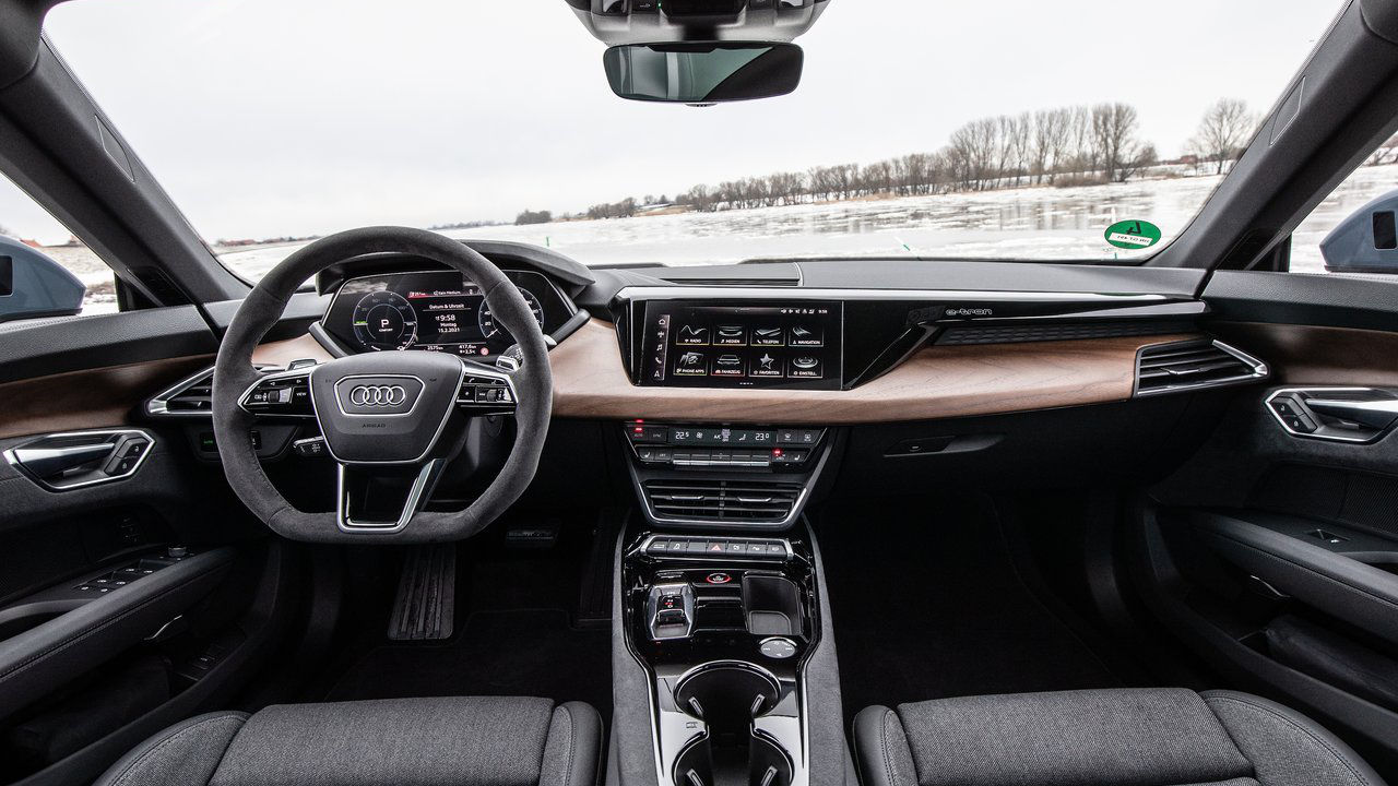 Audi aprovecha el almacenamiento en la nube para alertar al conductor de las carreteras deslizantes