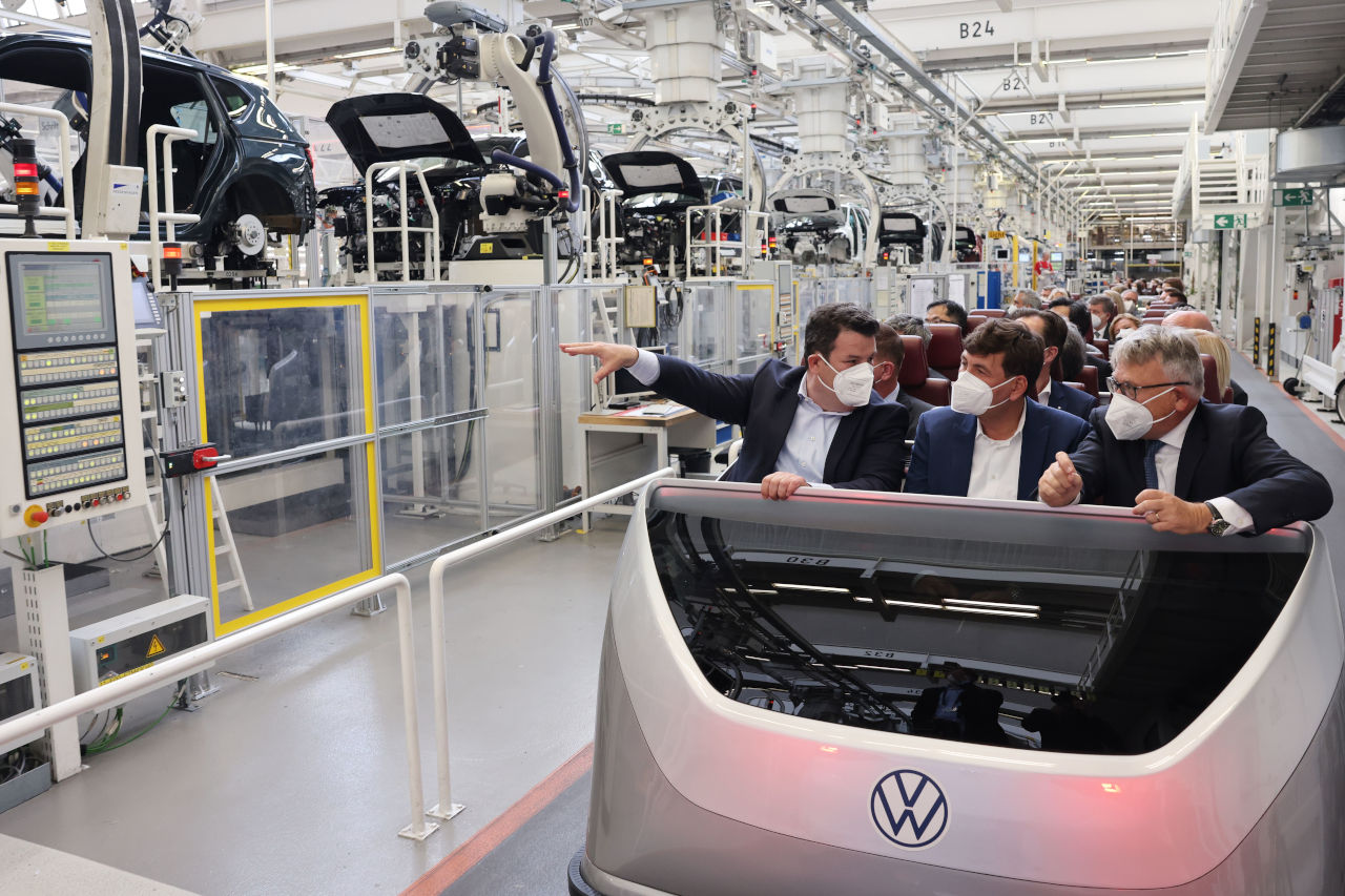 Los ministros de Trabajo y Asuntos Sociales del G7 reconocen la transformación de Volkswagen hacia la electromovilidad
