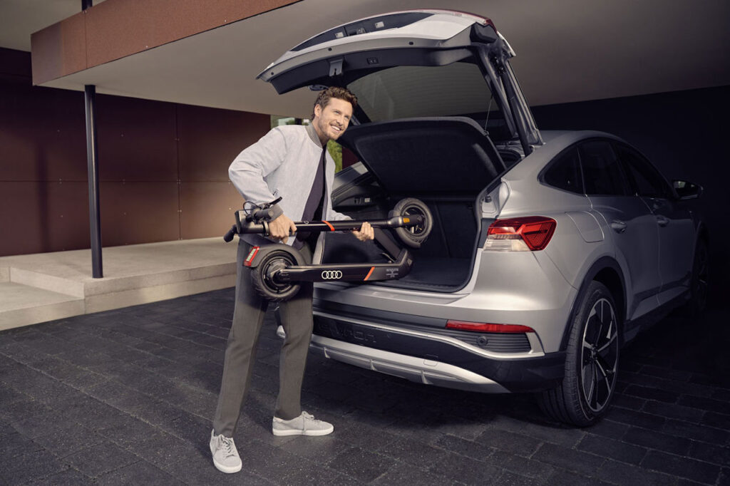 Audi electric kick scooter powered by Egret: date el gusto de regalar un Audi