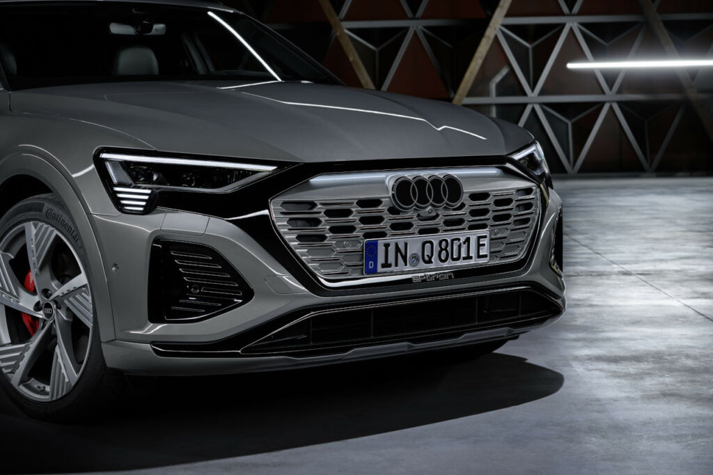 Audi renueva sus cuatro aros con un nuevo diseño y grafía