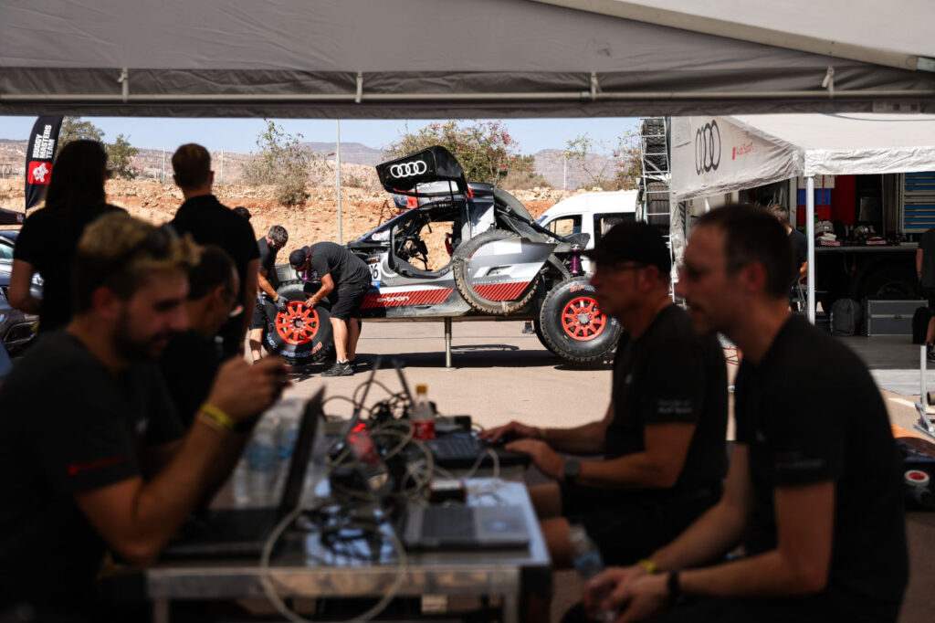 Audi Sport logra tres victorias de etapa en el Rally de Marruecos