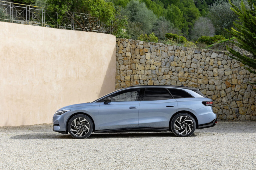 Nuevo Volkswagen ID.7 Tourer: un gran familiar eléctrico pionero