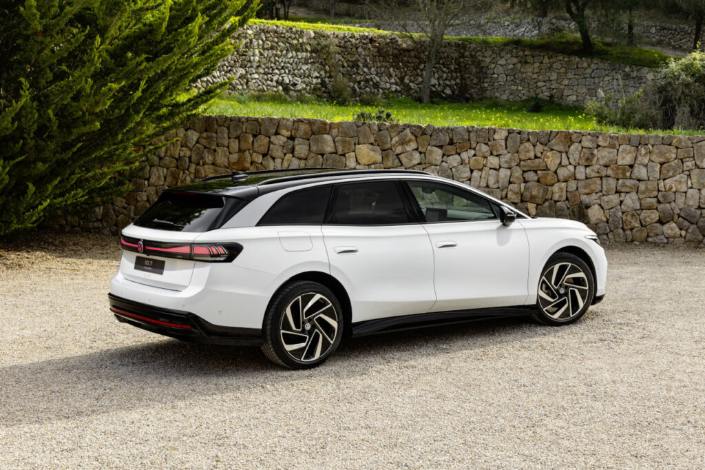 Nuevo Volkswagen ID.7 Tourer: un gran familiar eléctrico pionero